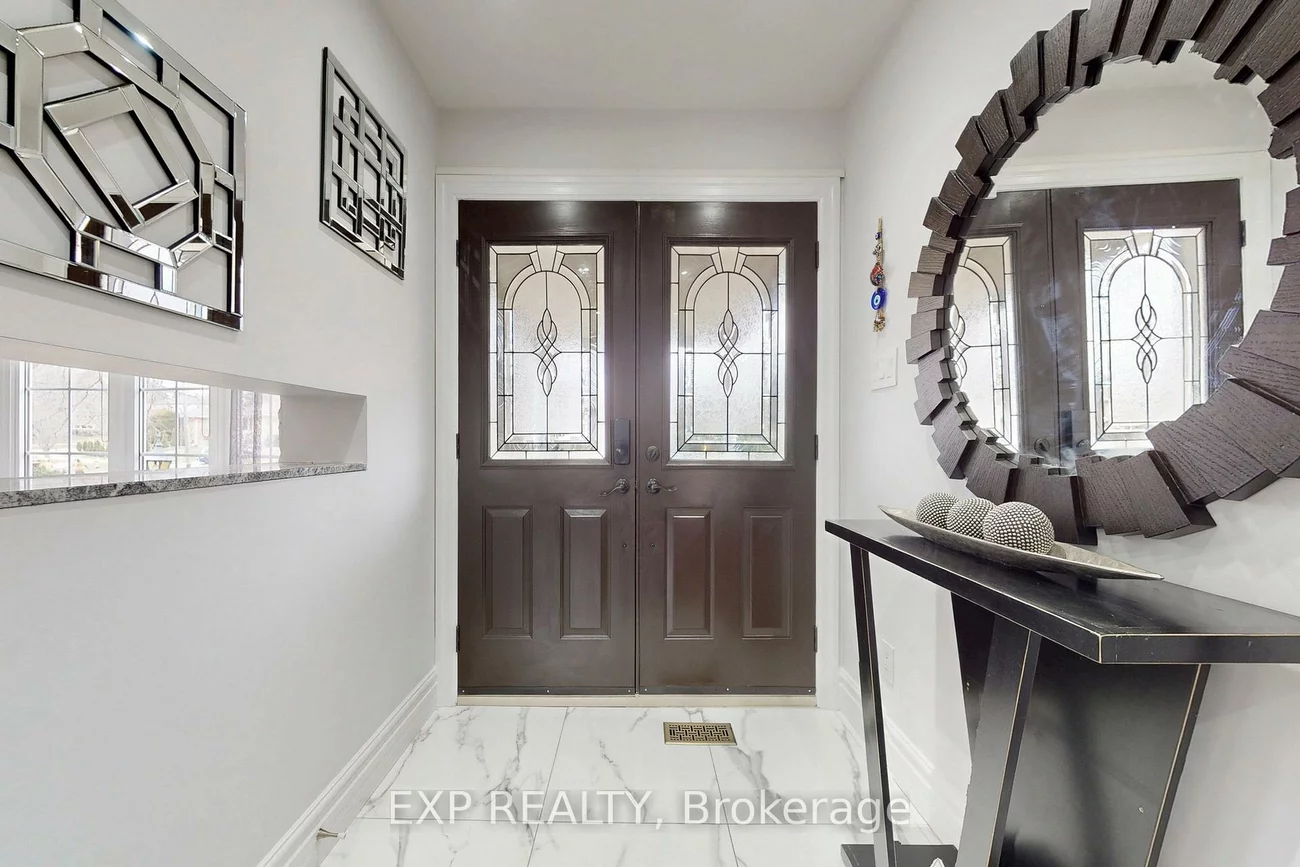 25, McManus, Kingsview Village-The Westway, Toronto