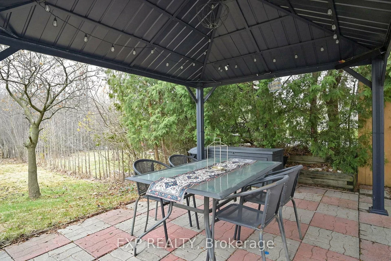 25, McManus, Kingsview Village-The Westway, Toronto