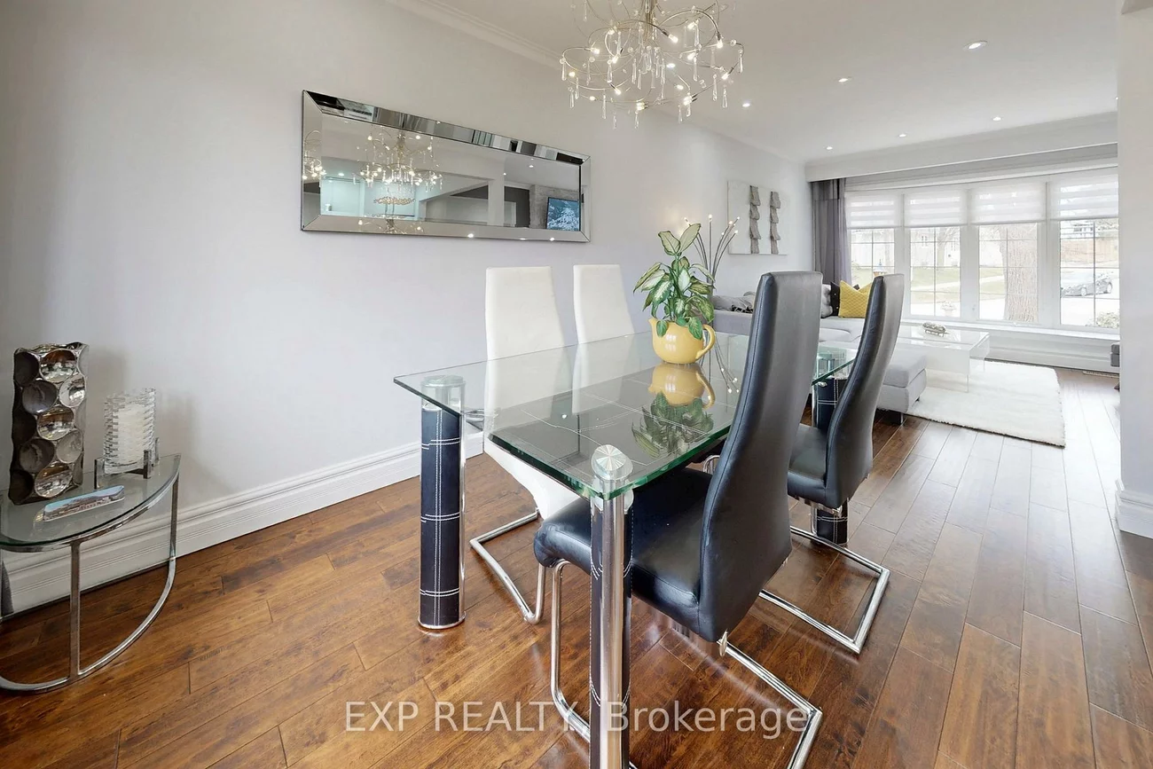 25, McManus, Kingsview Village-The Westway, Toronto