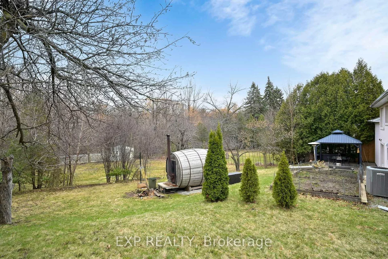 25, McManus, Kingsview Village-The Westway, Toronto