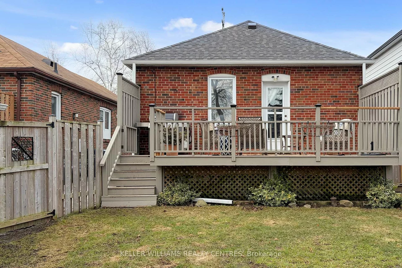 23, Thirteenth, New Toronto, Toronto