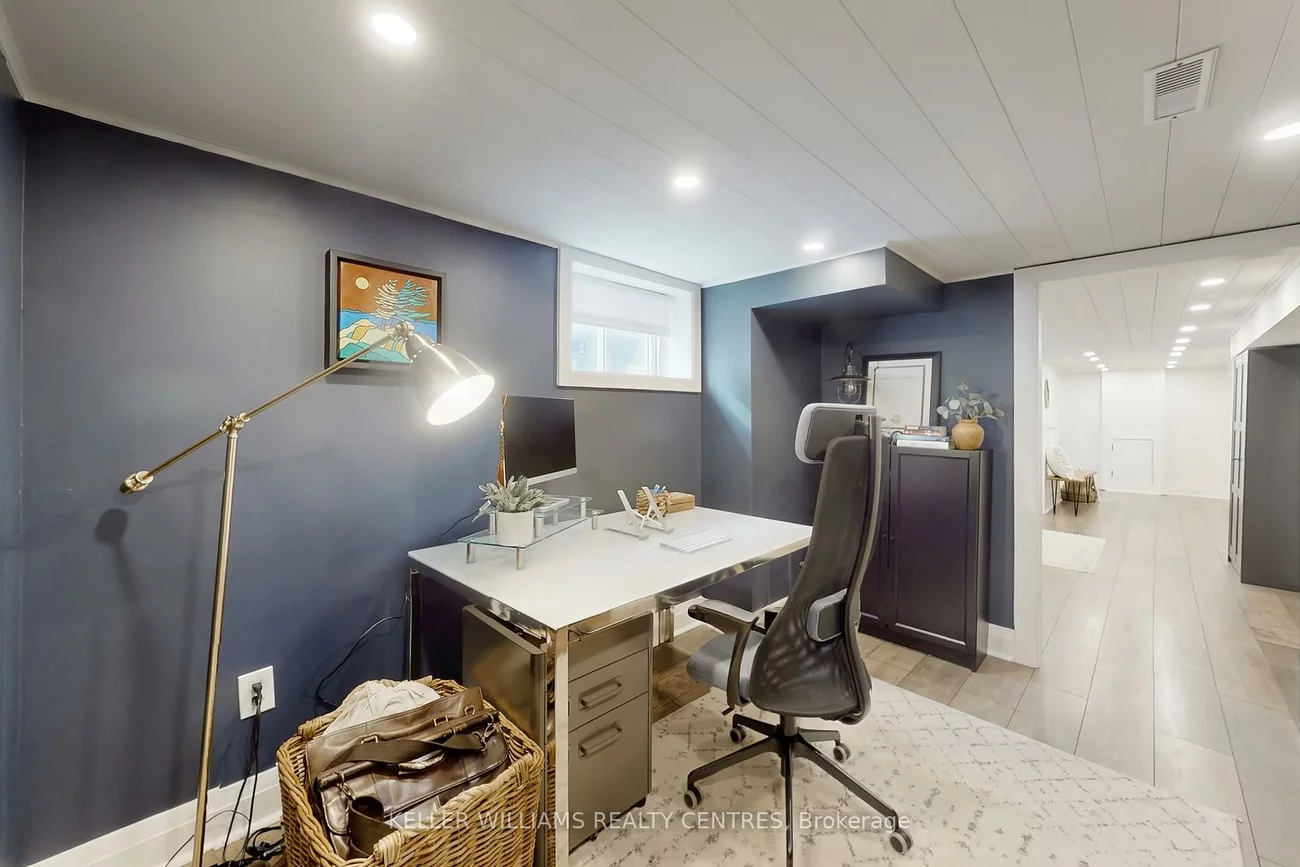 23, Thirteenth, New Toronto, Toronto