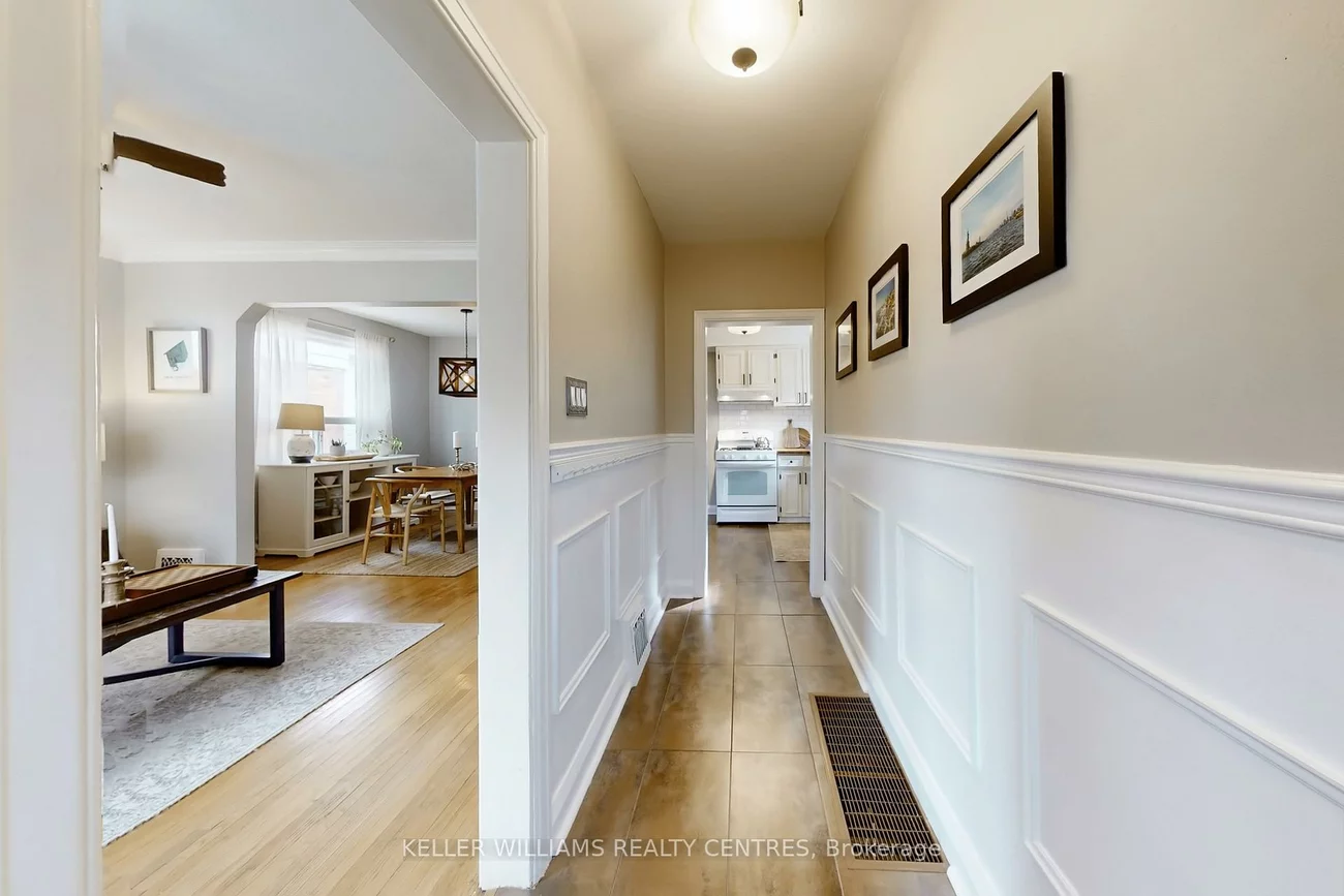 23, Thirteenth, New Toronto, Toronto