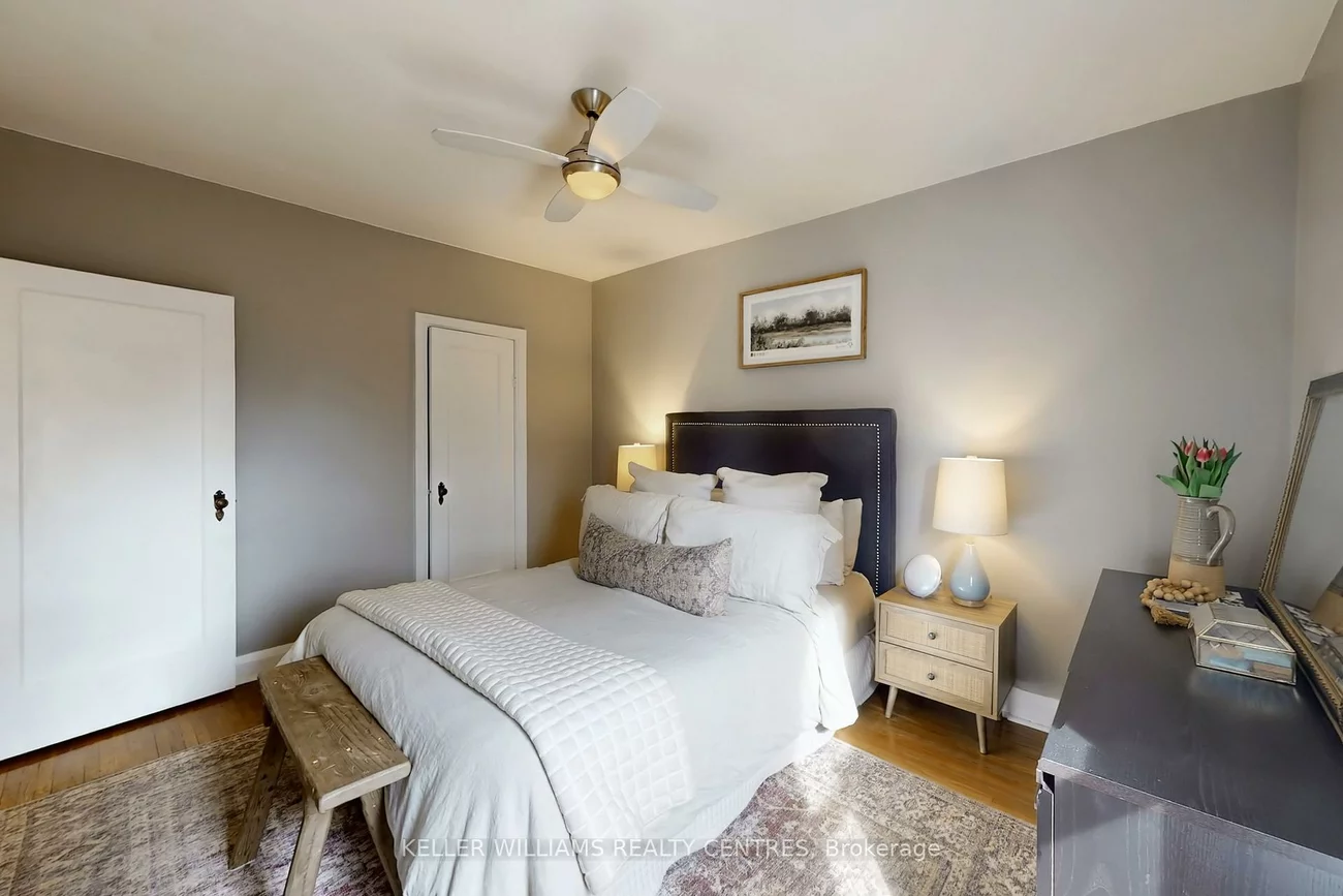 23, Thirteenth, New Toronto, Toronto