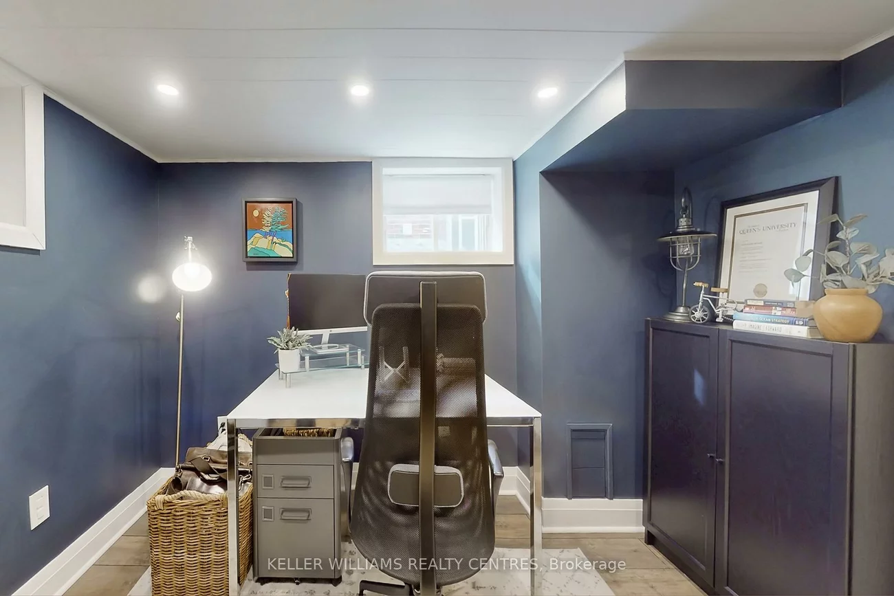 23, Thirteenth, New Toronto, Toronto