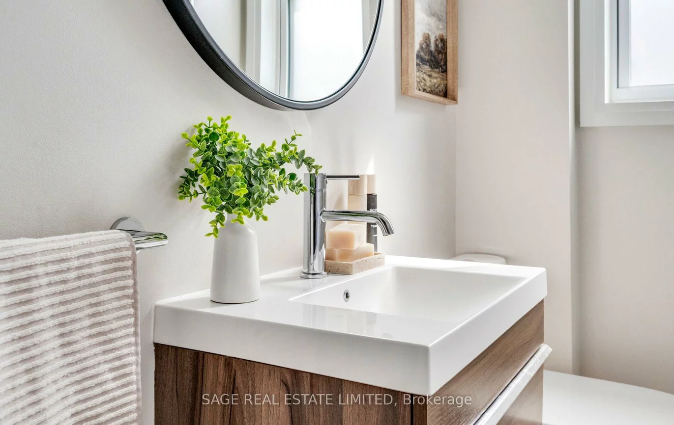 318, Durie, Runnymede-Bloor West Village, Toronto