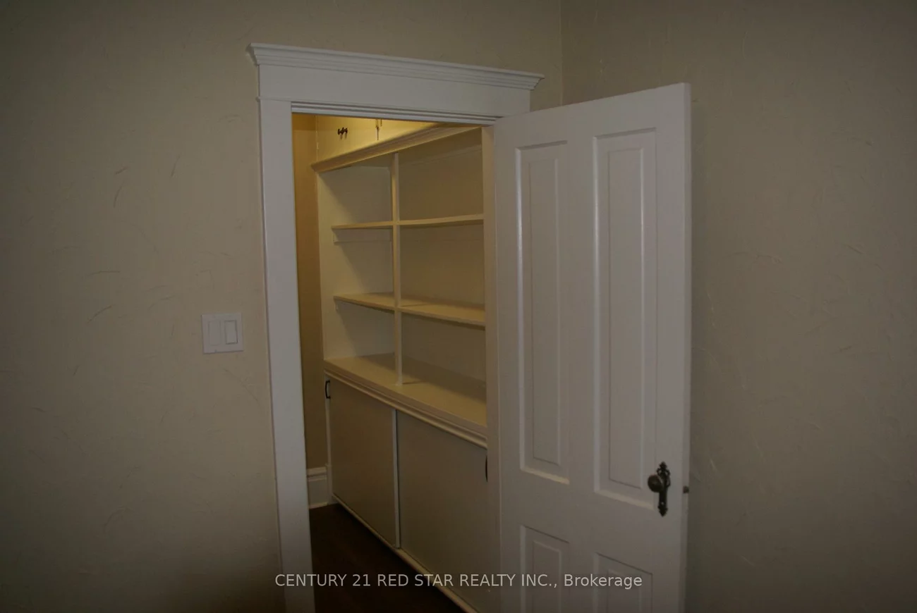 57, Humberside, High Park North, Toronto