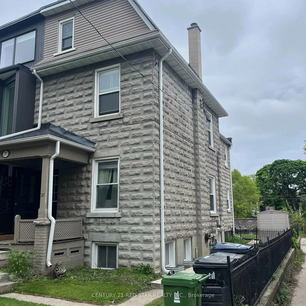 57, Humberside, High Park North, Toronto