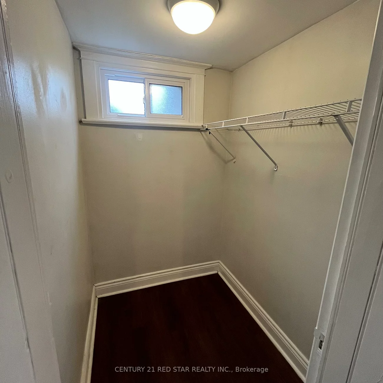 57, Humberside, High Park North, Toronto