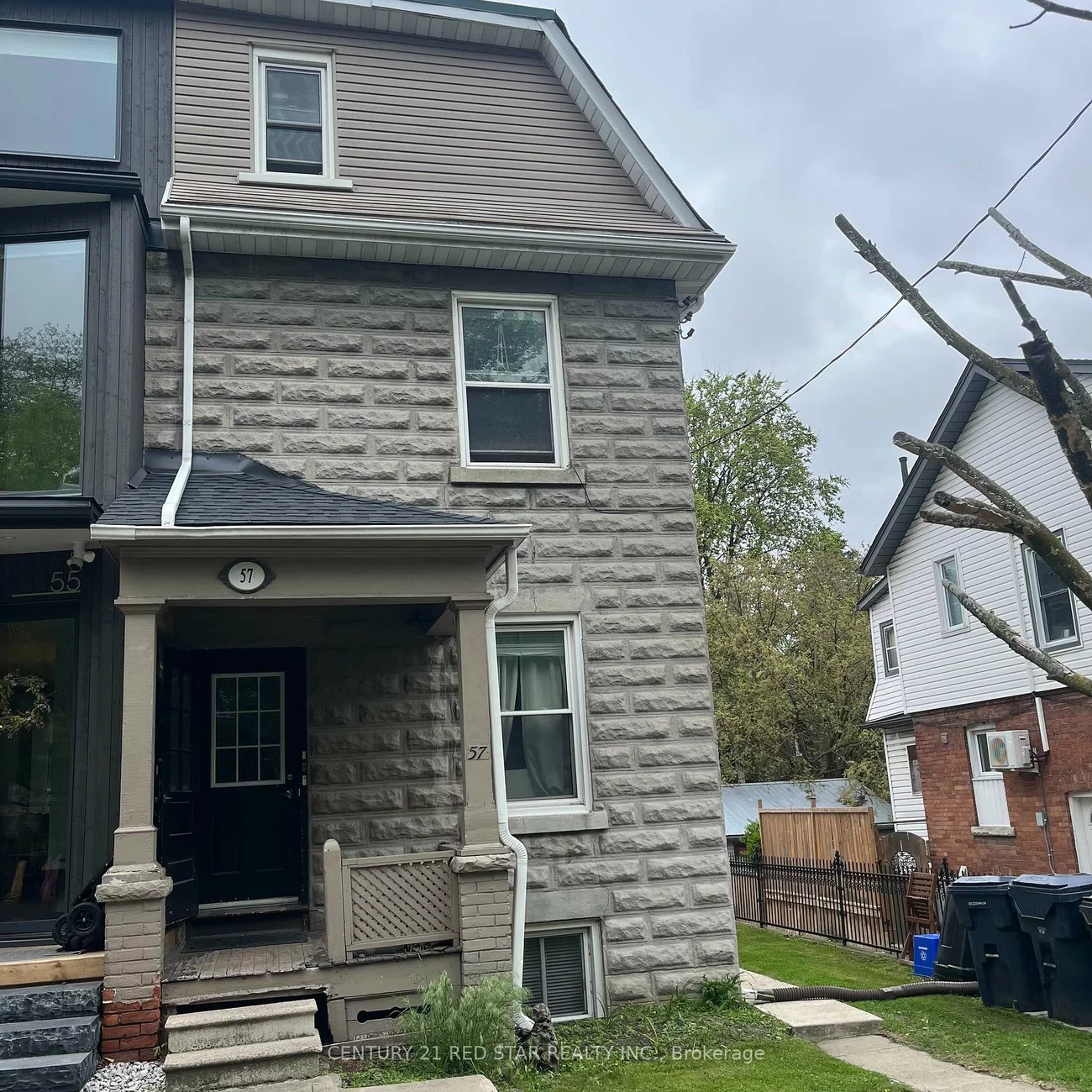 57, Humberside, High Park North, Toronto