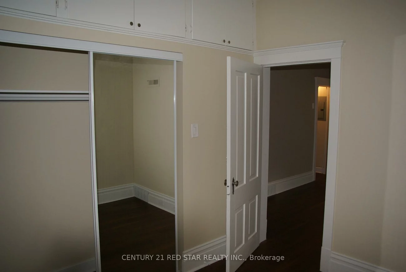 57, Humberside, High Park North, Toronto