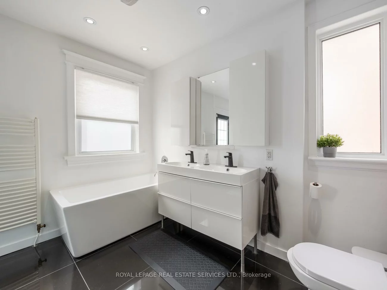 162, Medland, Junction Area, Toronto