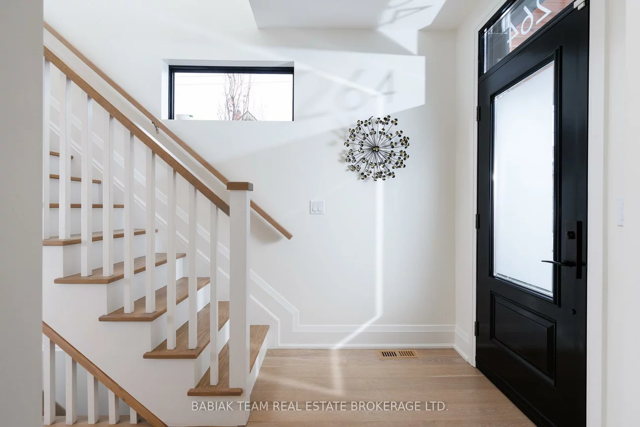 264, Pacfic, High Park North, Toronto