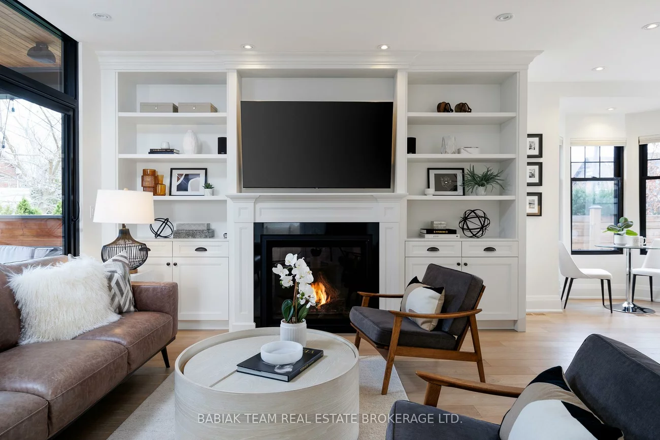 264, Pacfic, High Park North, Toronto