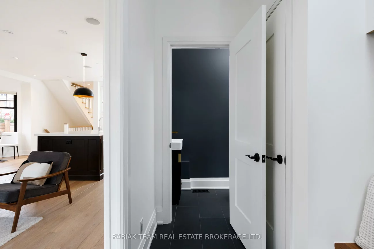 264, Pacfic, High Park North, Toronto