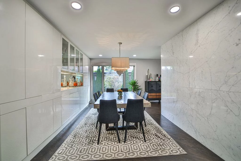 3, Twyford, Princess-Rosethorn, Toronto