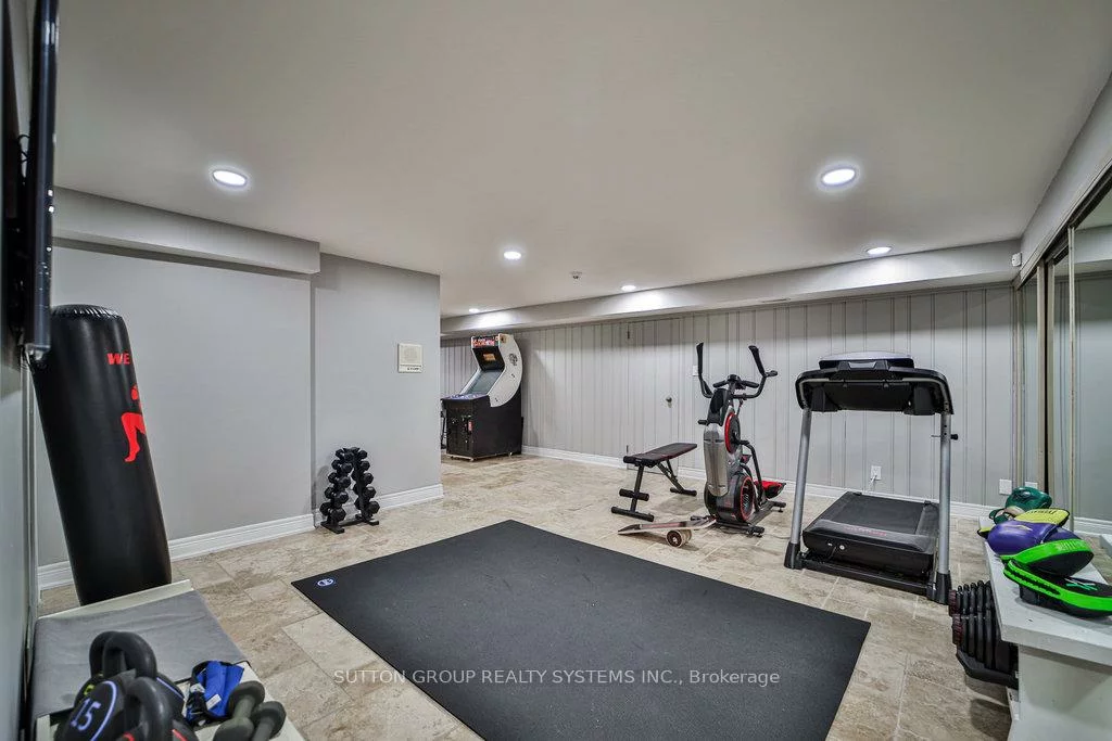 3, Twyford, Princess-Rosethorn, Toronto