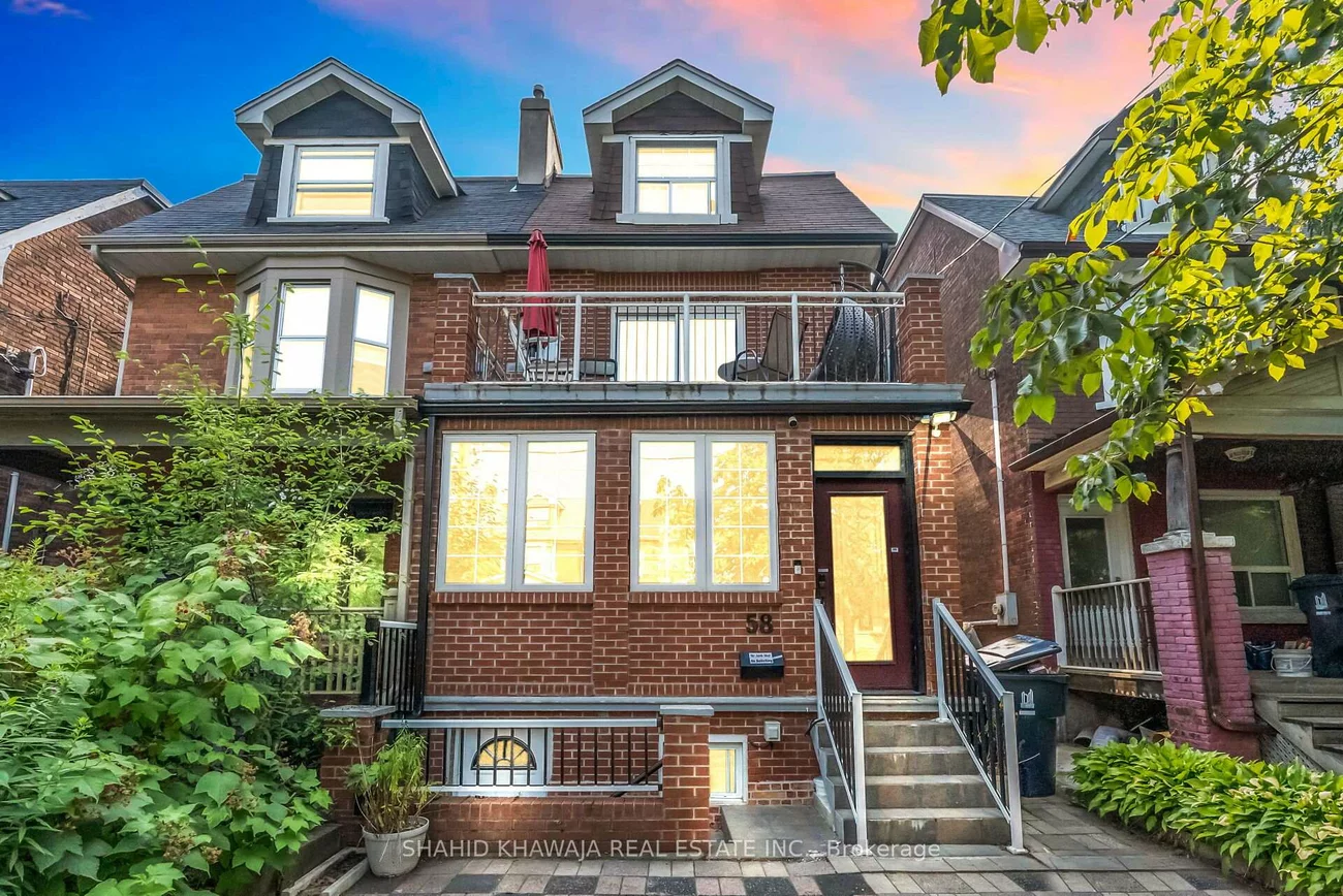 58, Pauline, Dovercourt-Wallace Emerson-Junction, Toronto