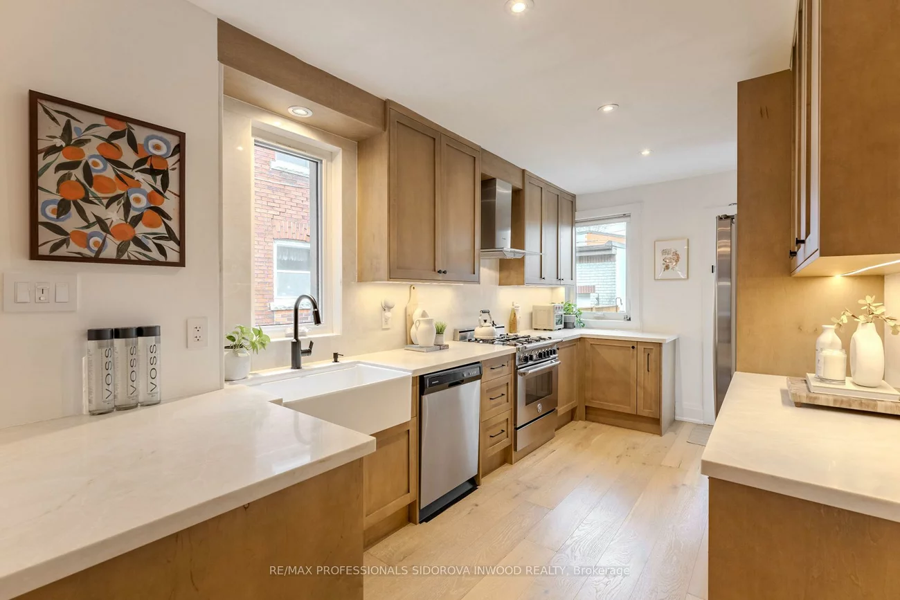 110, St Johns, Junction Area, Toronto