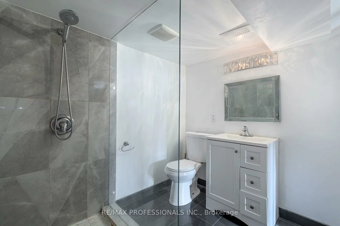 315, Markland, Markland Wood, Toronto