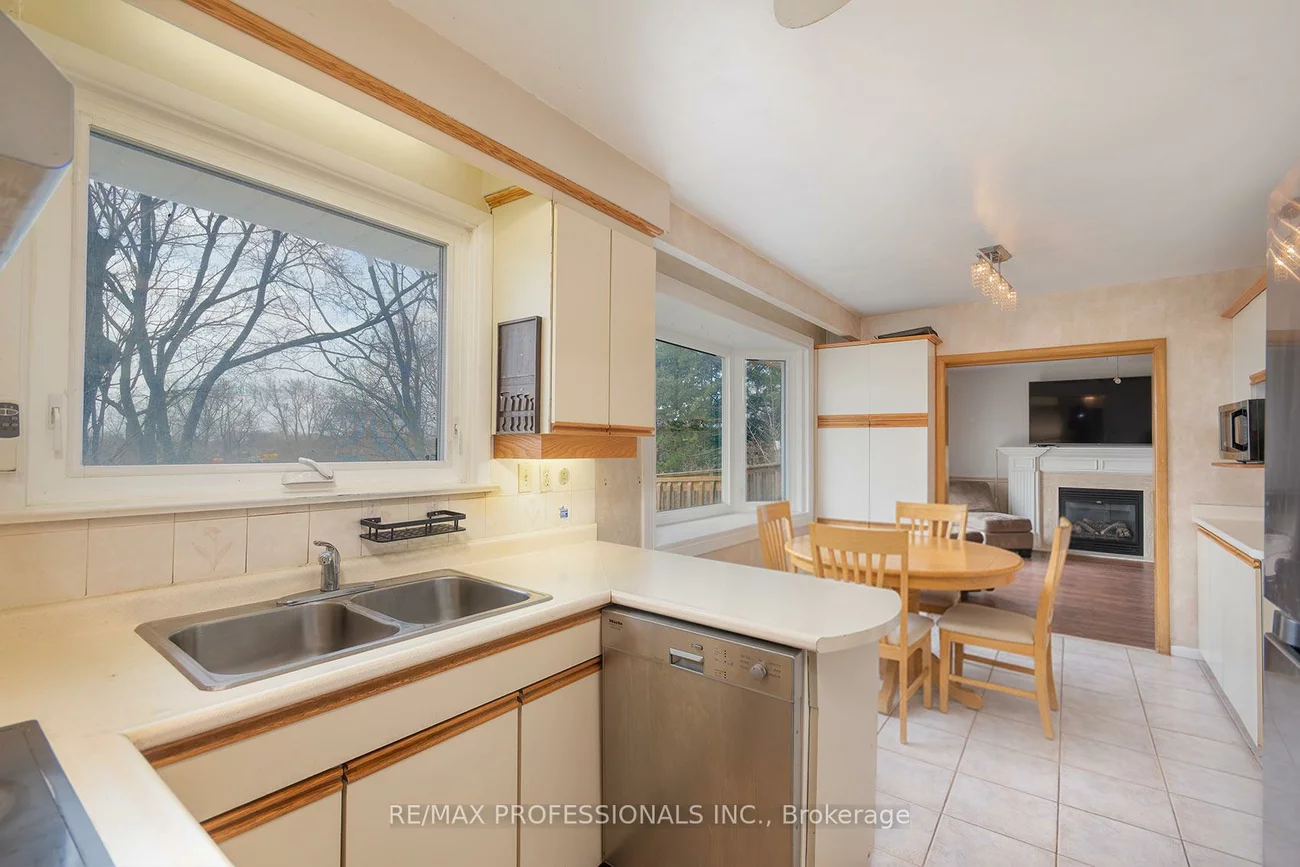 315, Markland, Markland Wood, Toronto
