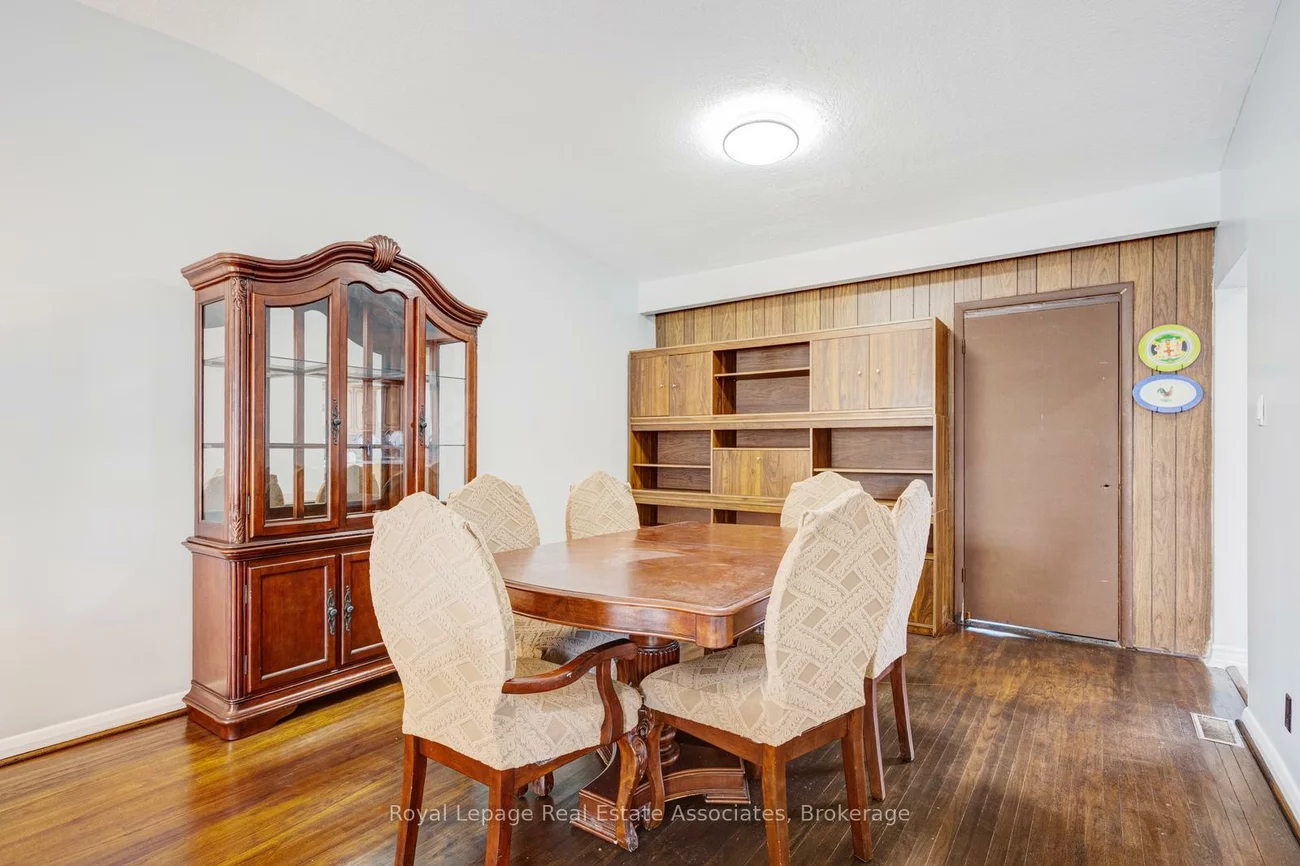 8, Caulfield, Elms-Old Rexdale, Toronto