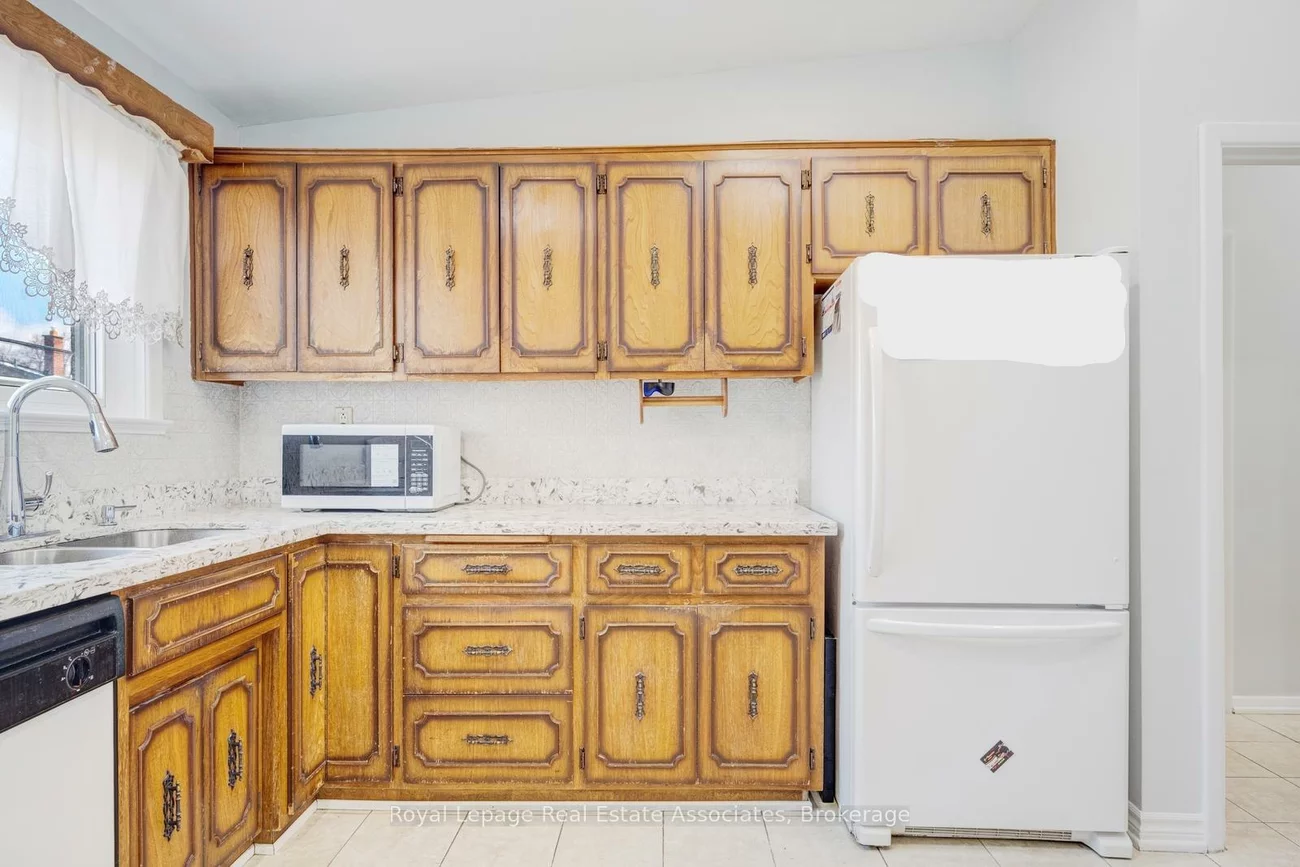 8, Caulfield, Elms-Old Rexdale, Toronto