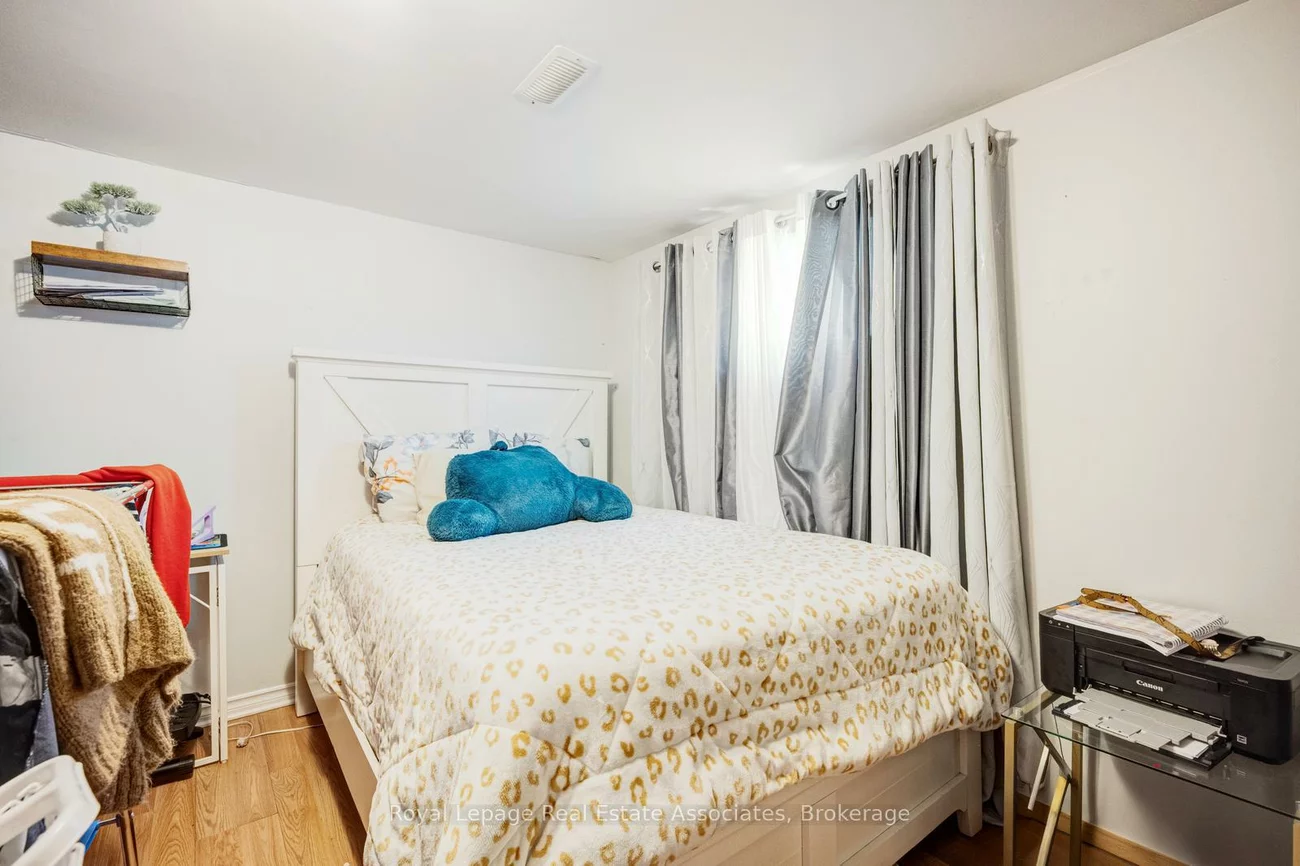 8, Caulfield, Elms-Old Rexdale, Toronto