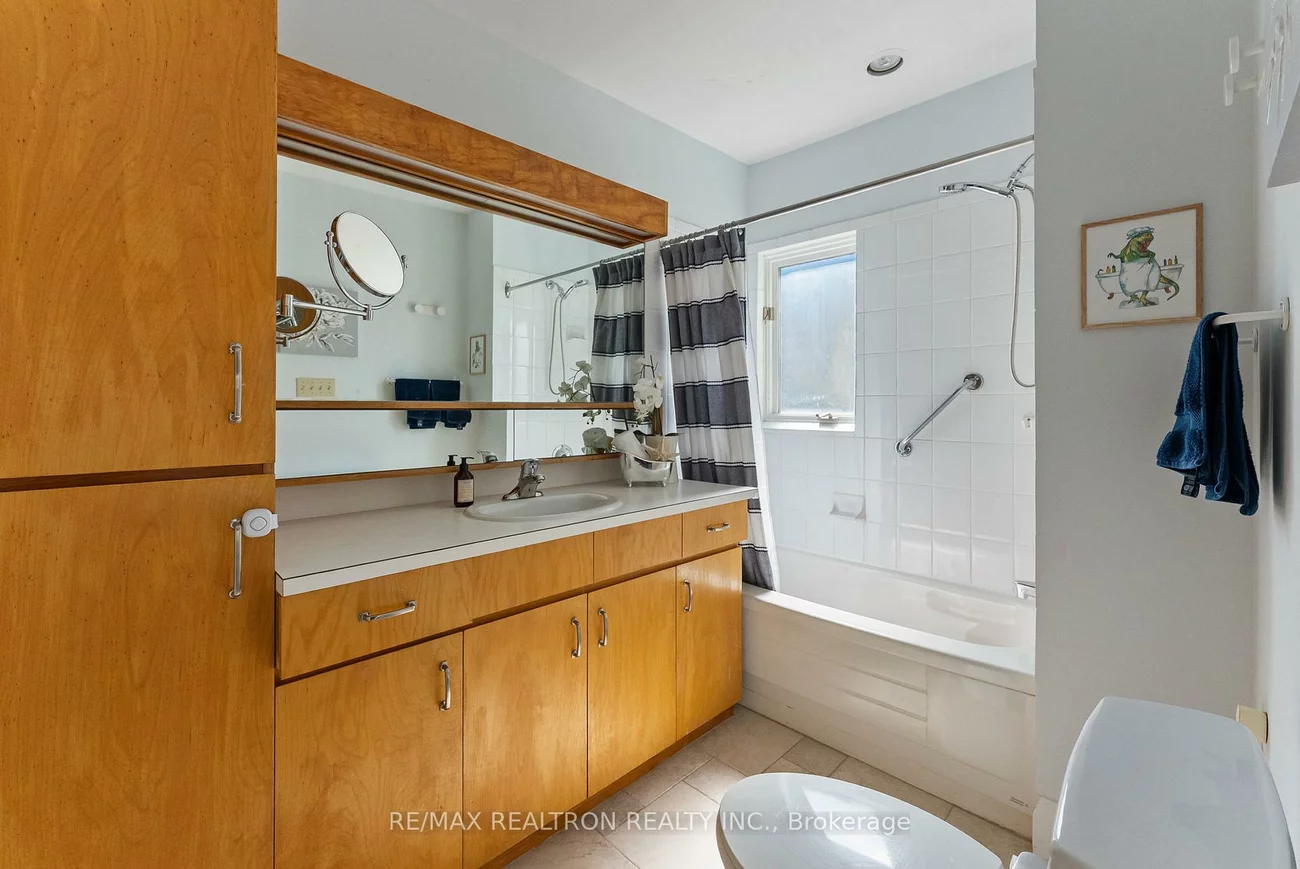 105, Springmount, Corso Italia-Davenport, Toronto