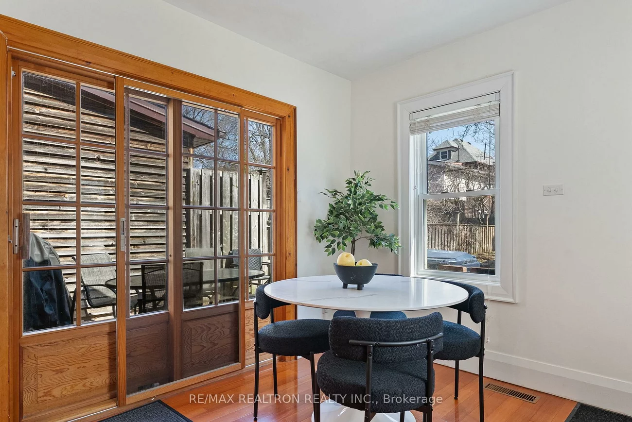 105, Springmount, Corso Italia-Davenport, Toronto