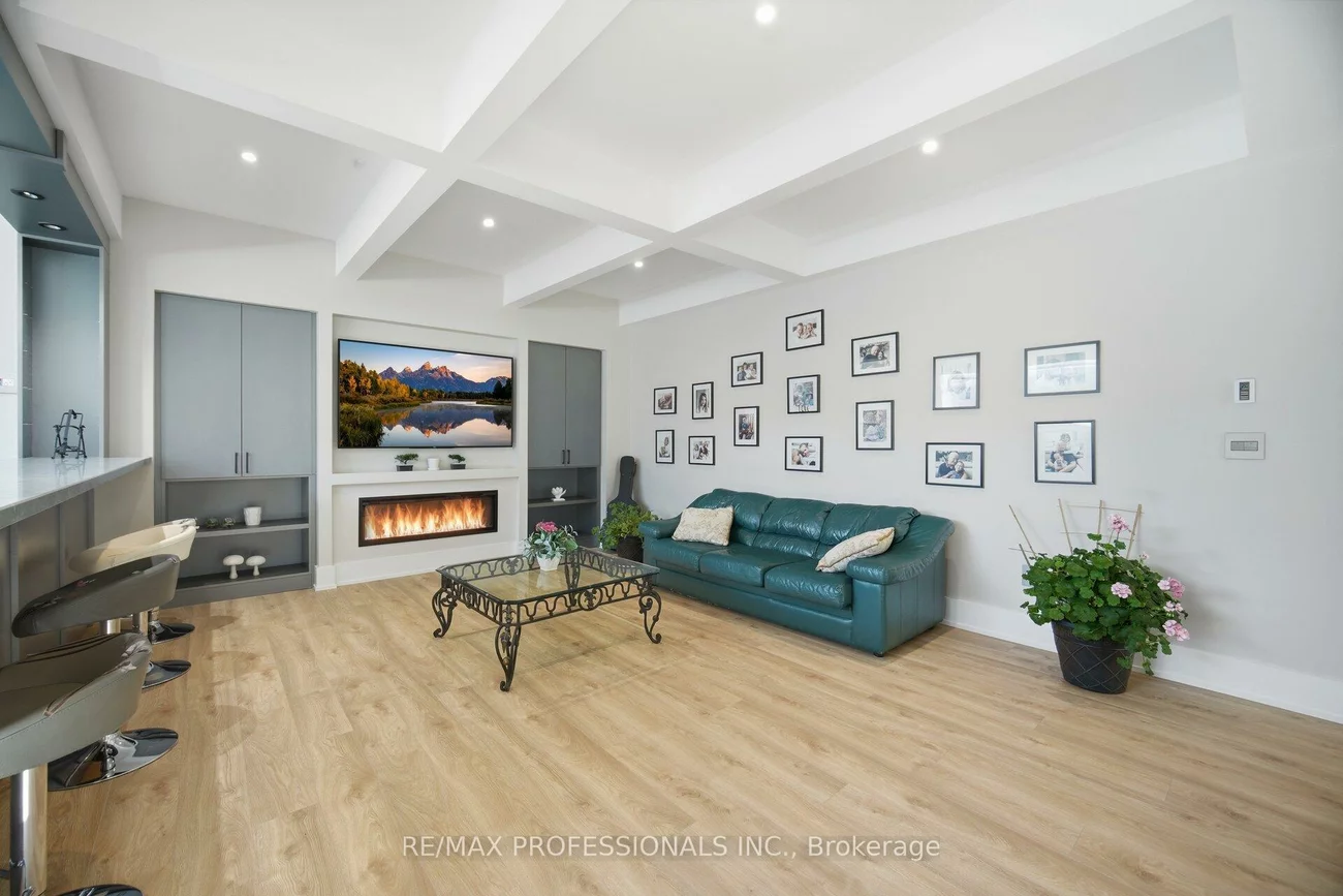 466, The Kingsway, Princess-Rosethorn, Toronto