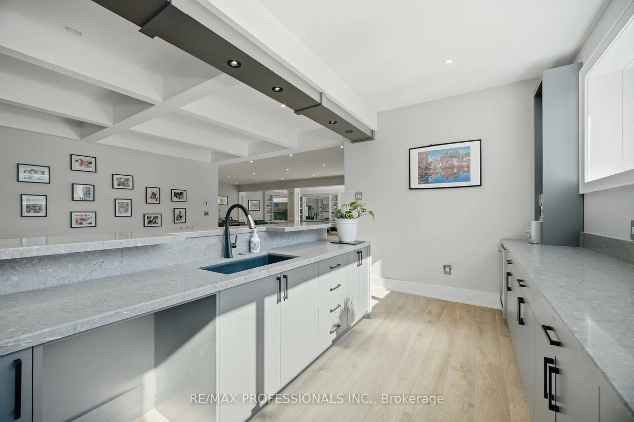 466, The Kingsway, Princess-Rosethorn, Toronto