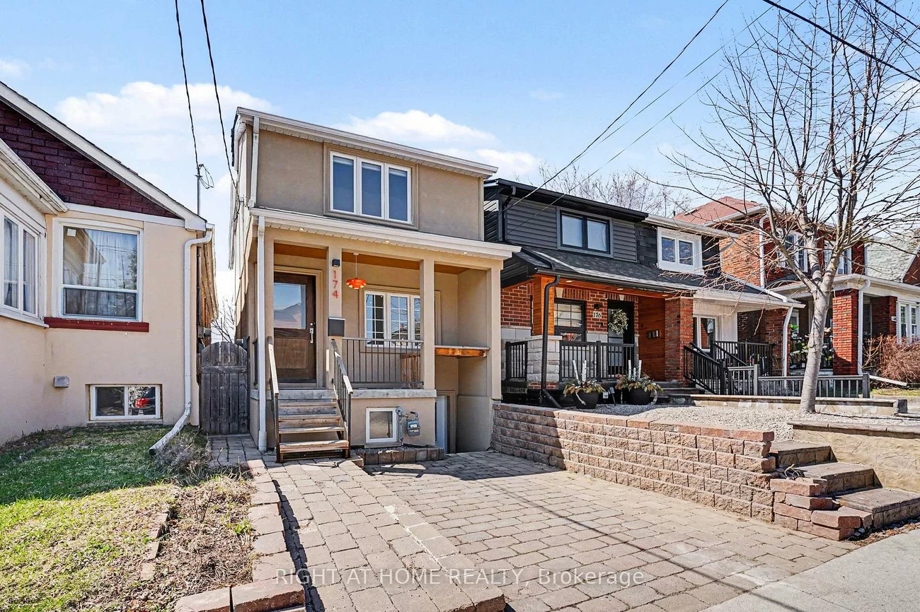 174, Rosethorn, Weston-Pellam Park, Toronto