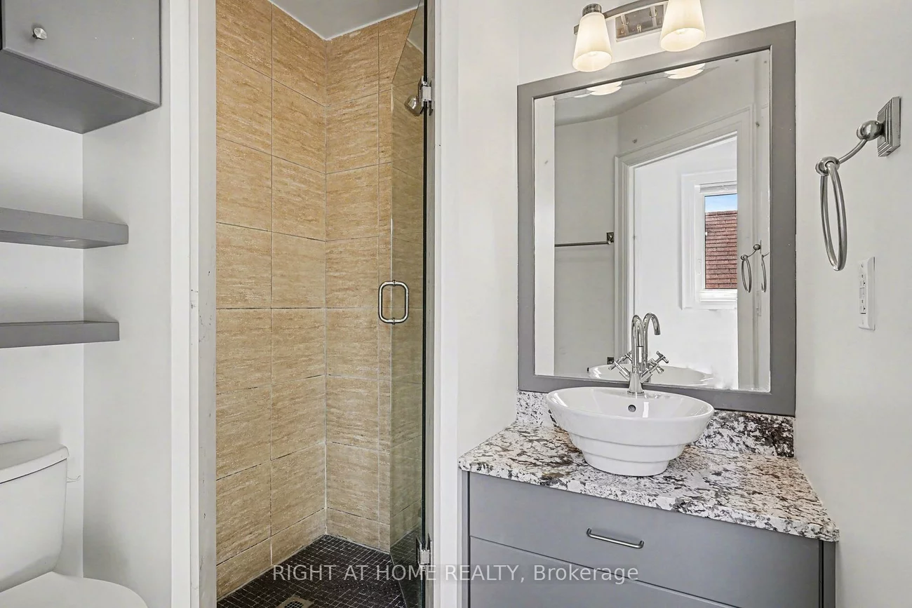 174, Rosethorn, Weston-Pellam Park, Toronto
