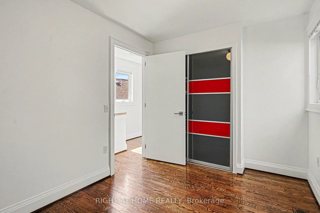 174, Rosethorn, Weston-Pellam Park, Toronto