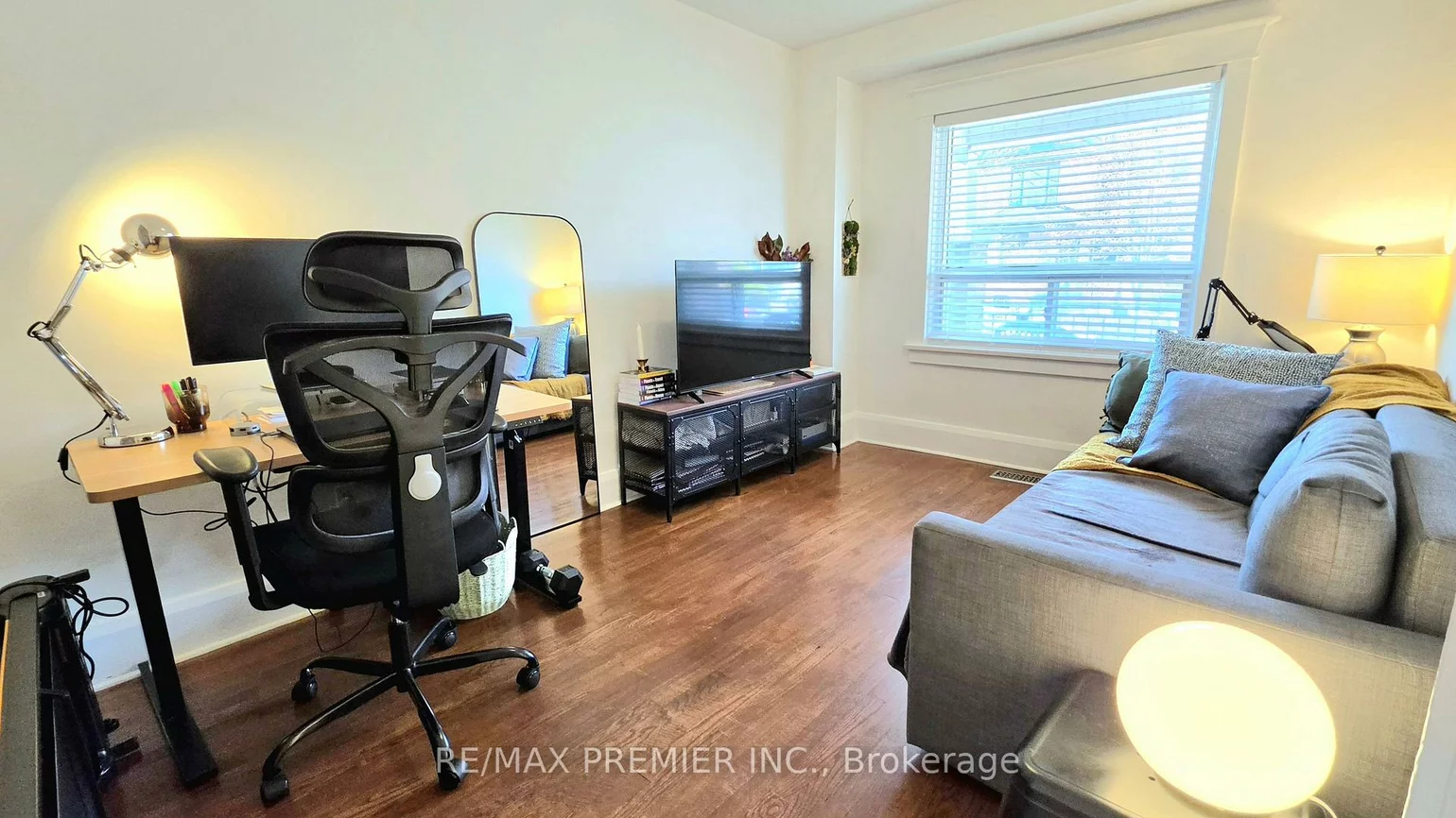 75, Auburn, Corso Italia-Davenport, Toronto