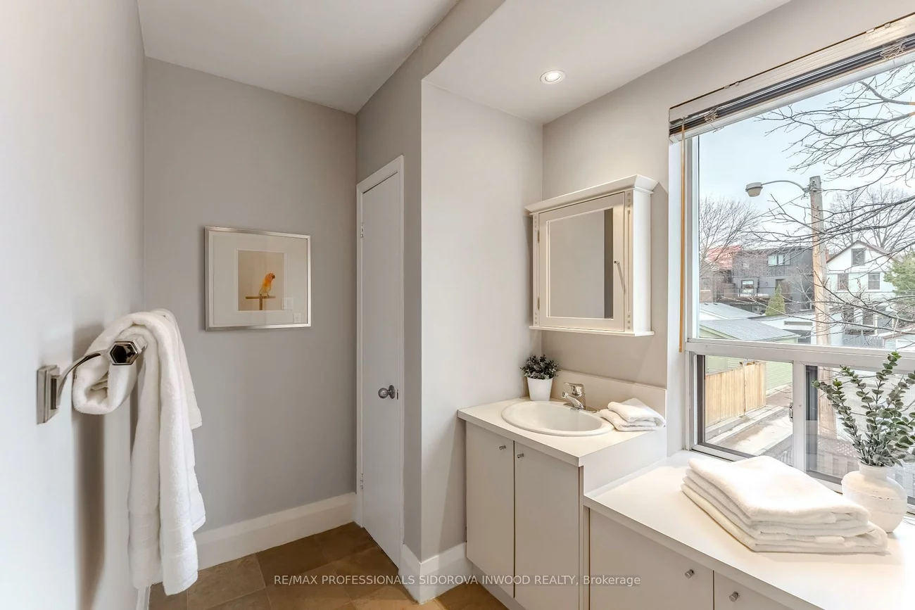 413, Indian, Junction Area, Toronto