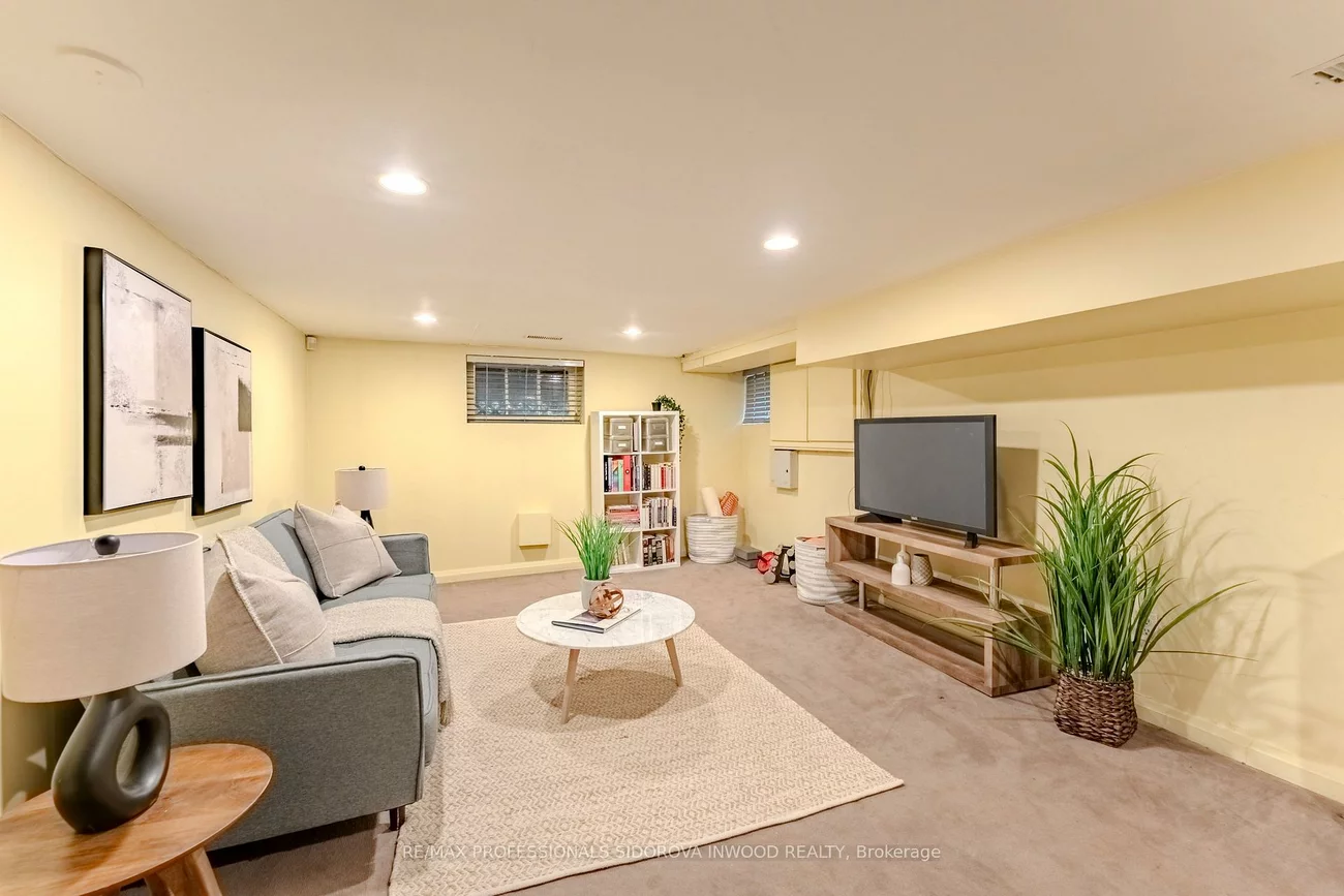 413, Indian, Junction Area, Toronto