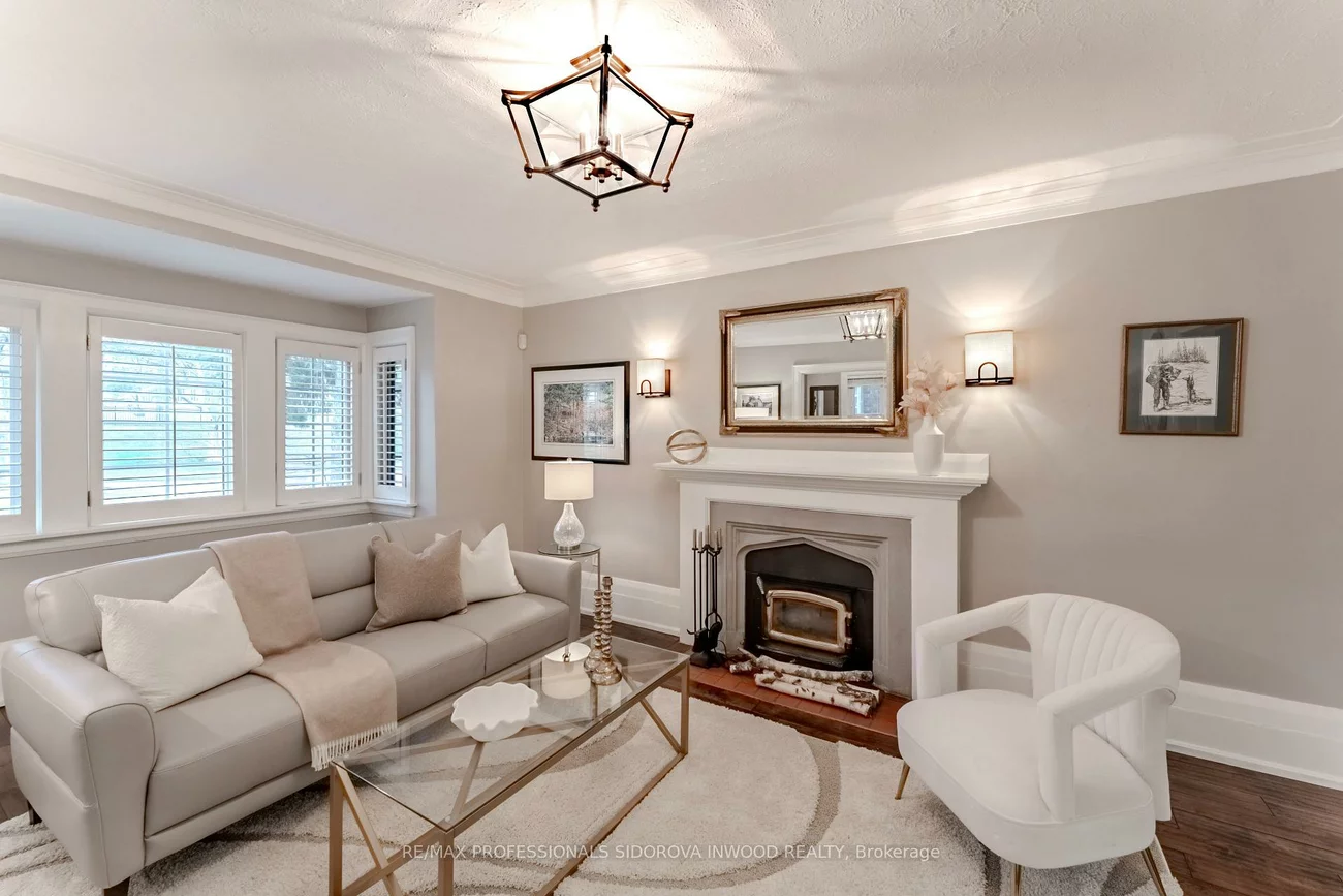 125, Glendonwynne, Runnymede-Bloor West Village, Toronto