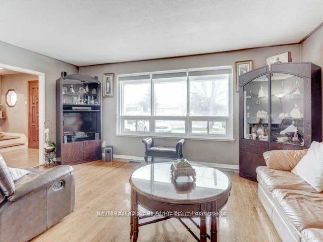 6, Monaco, Black Creek, Toronto