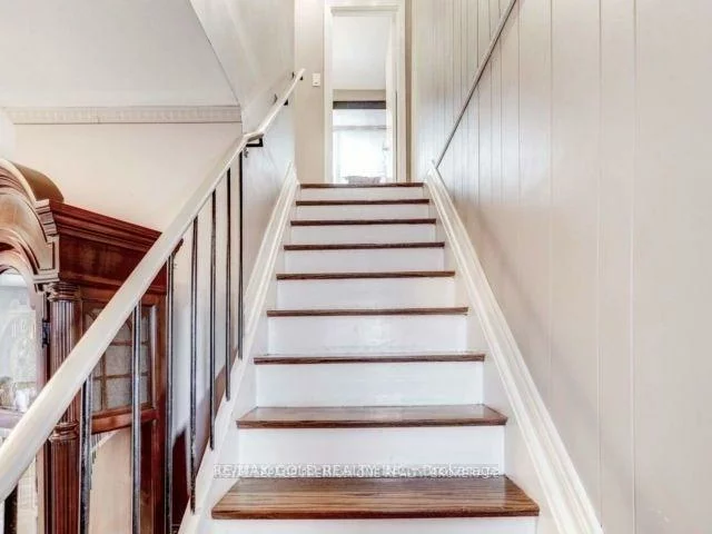 6, Monaco, Black Creek, Toronto