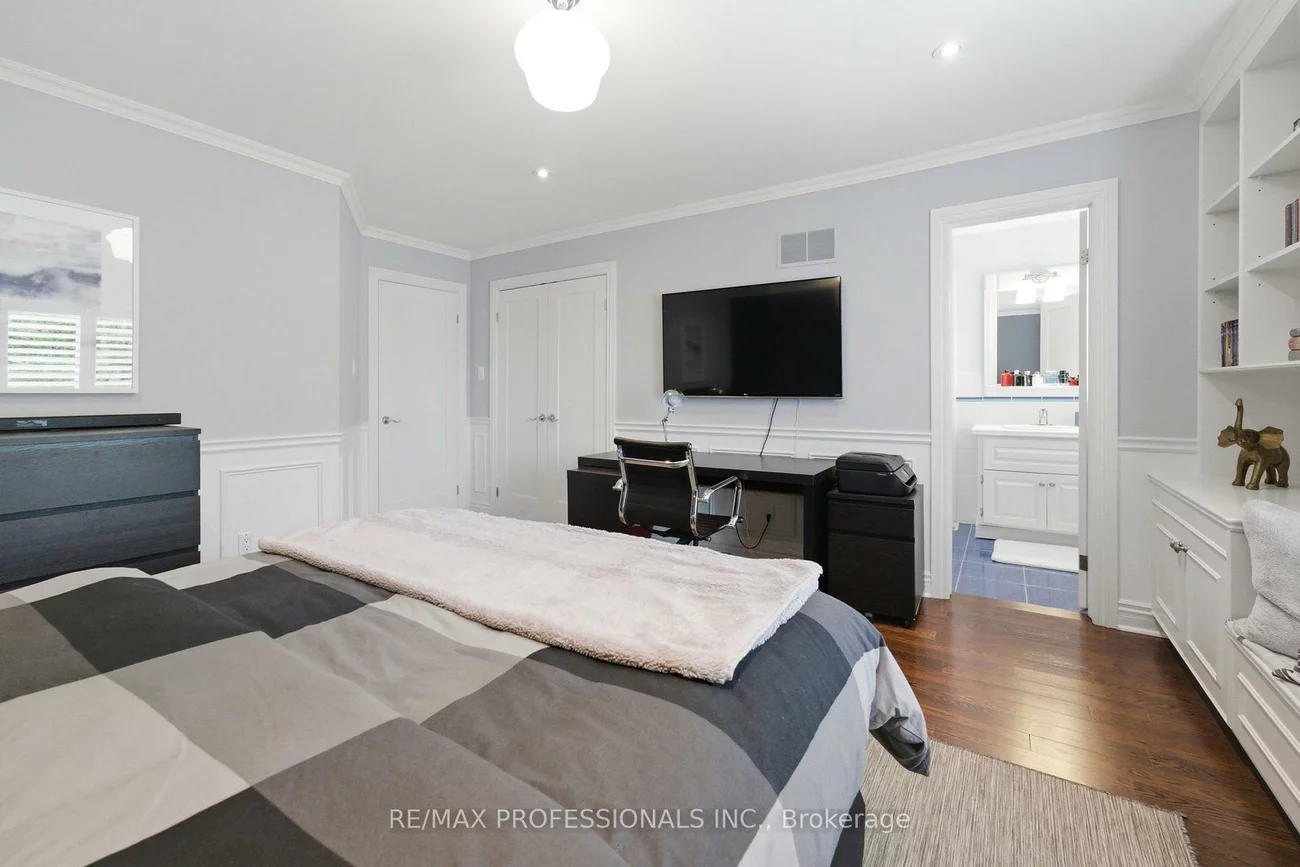 17, Rockingham, Princess-Rosethorn, Toronto