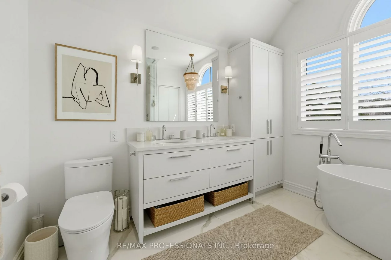 17, Rockingham, Princess-Rosethorn, Toronto