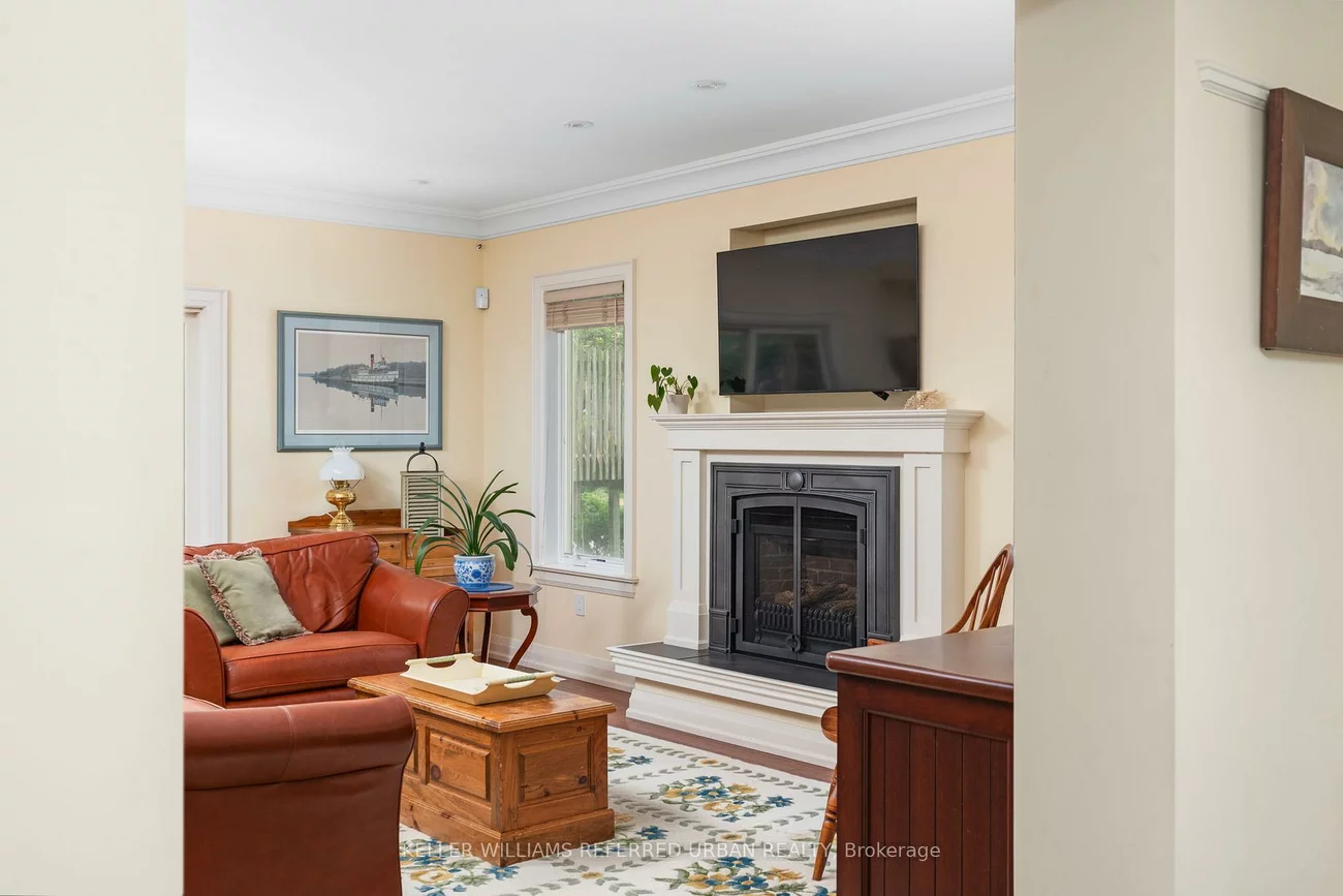 317, Rathburn, Islington-City Centre West, Toronto