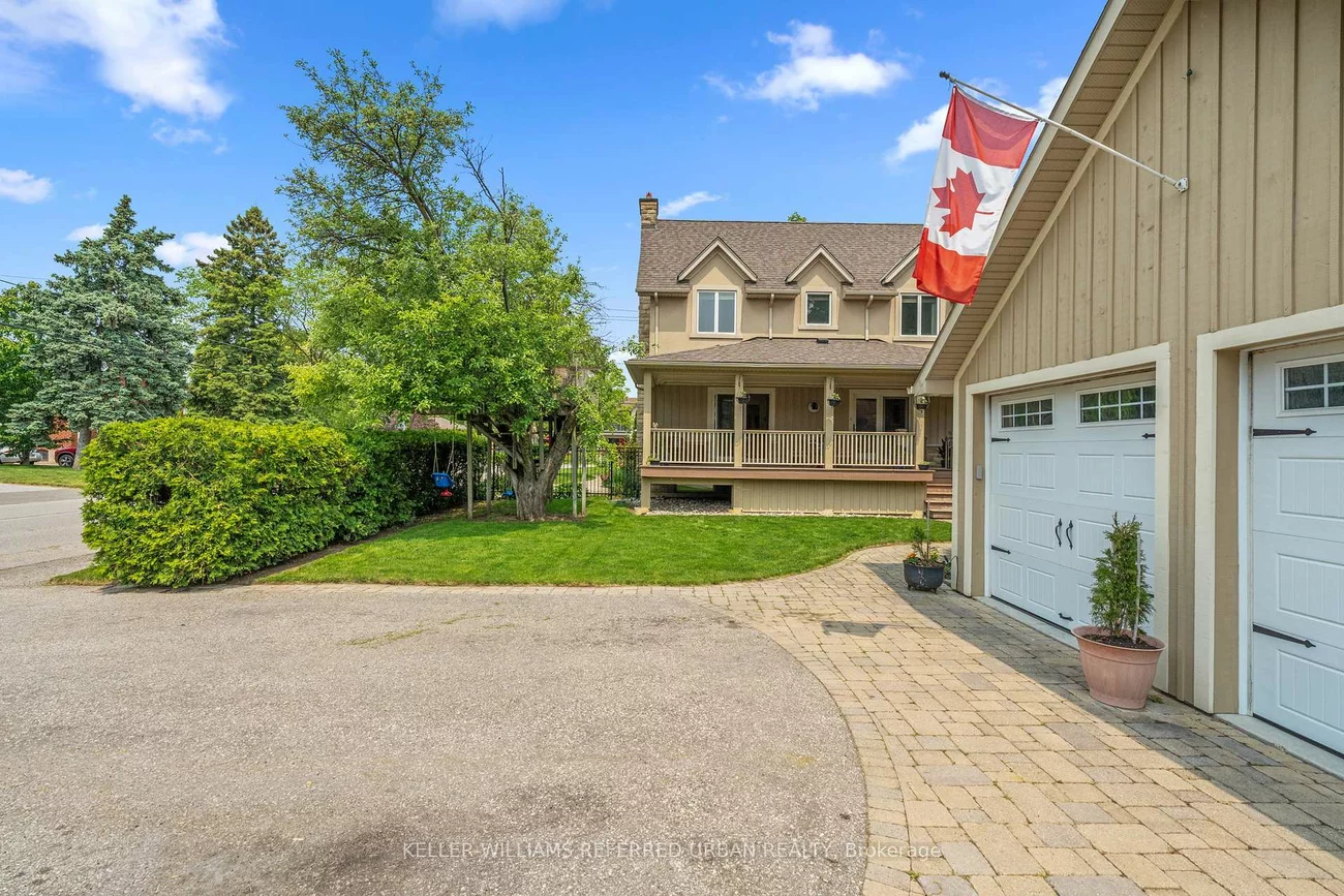 317, Rathburn, Islington-City Centre West, Toronto