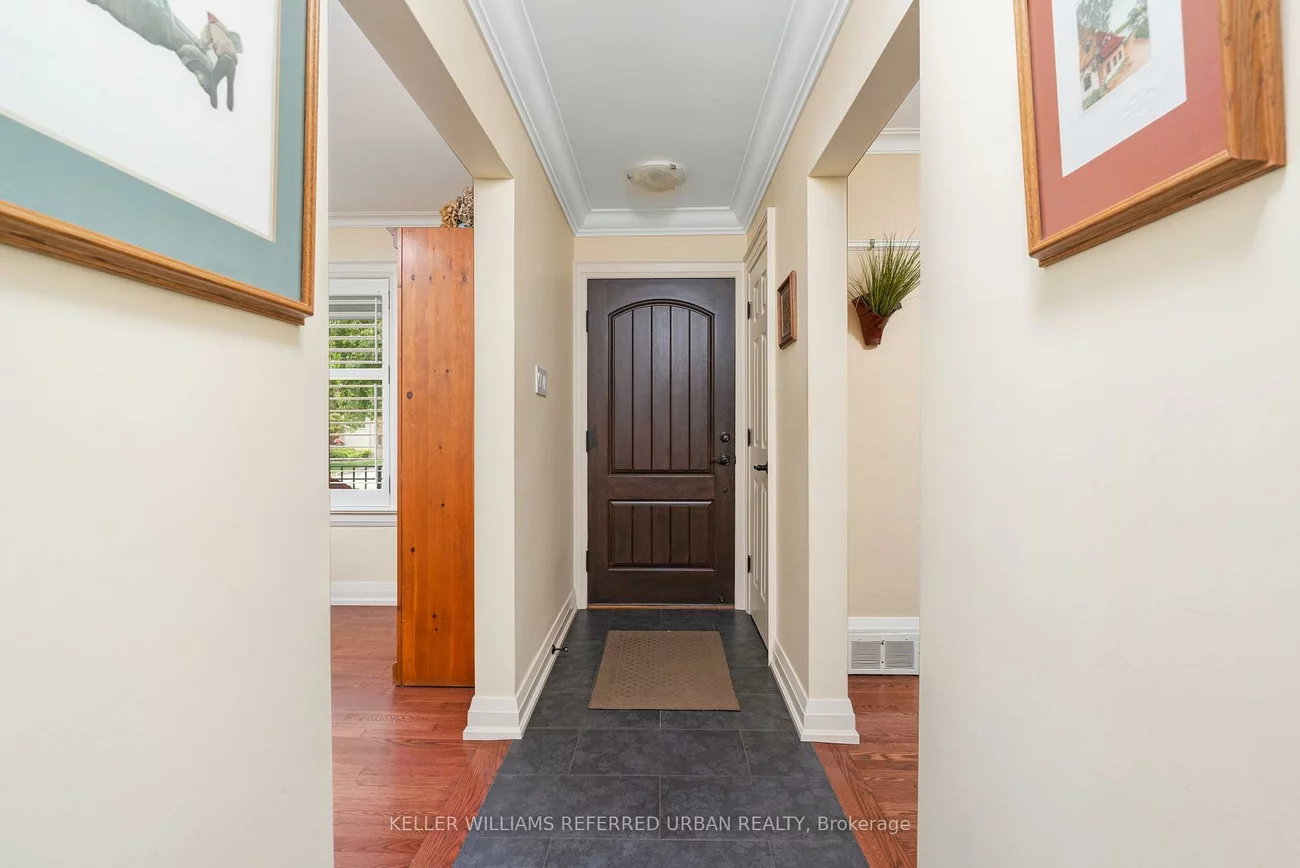 317, Rathburn, Islington-City Centre West, Toronto