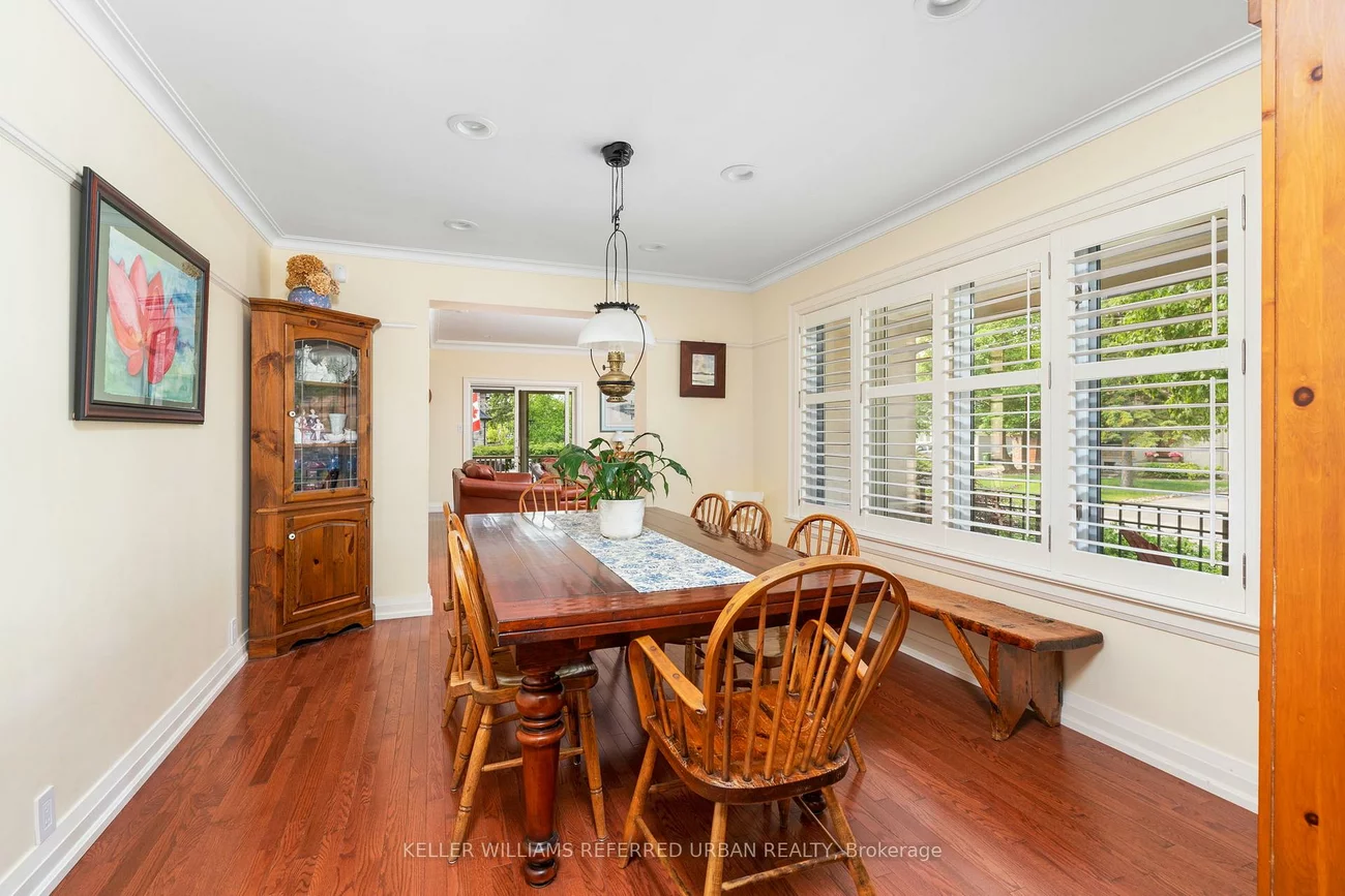 317, Rathburn, Islington-City Centre West, Toronto