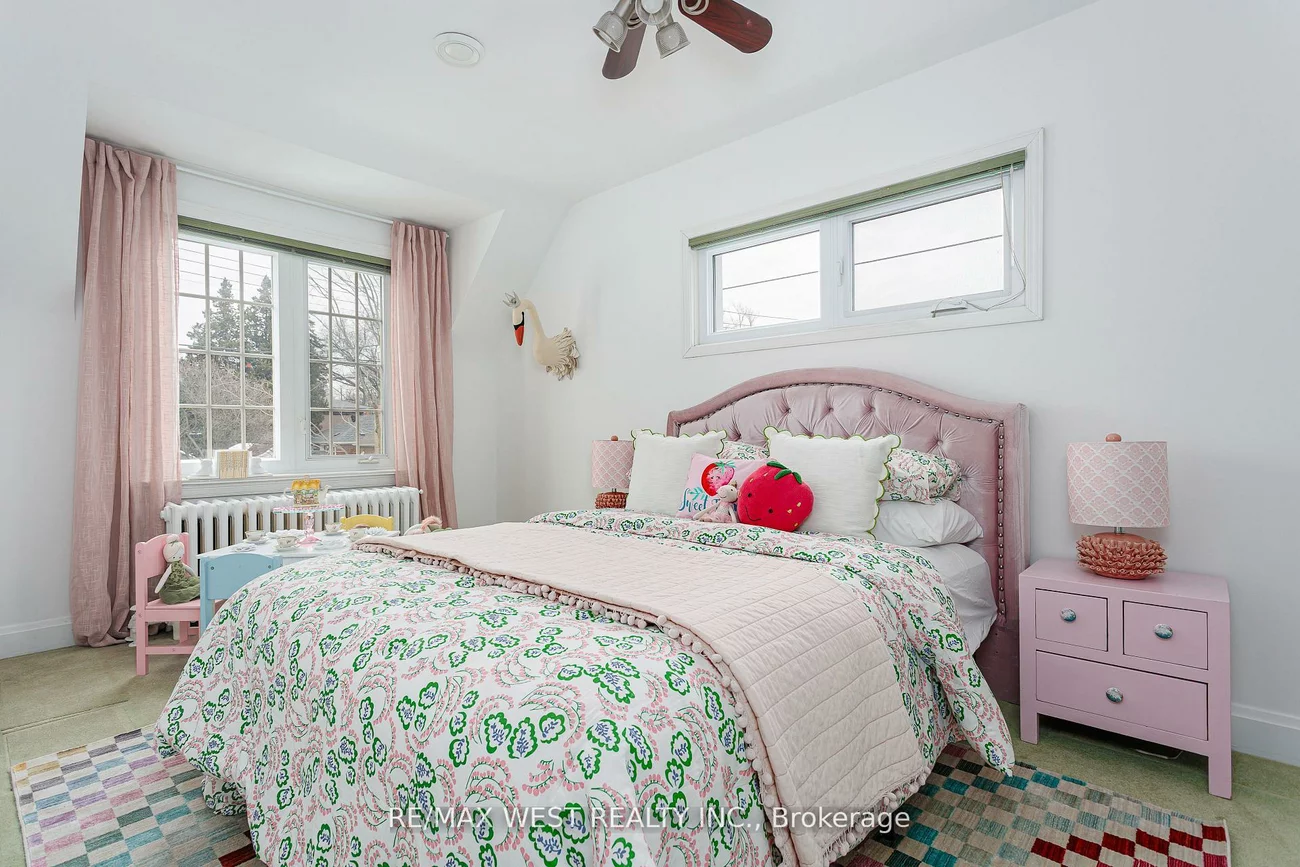 3, Glenroy, Stonegate-Queensway, Toronto