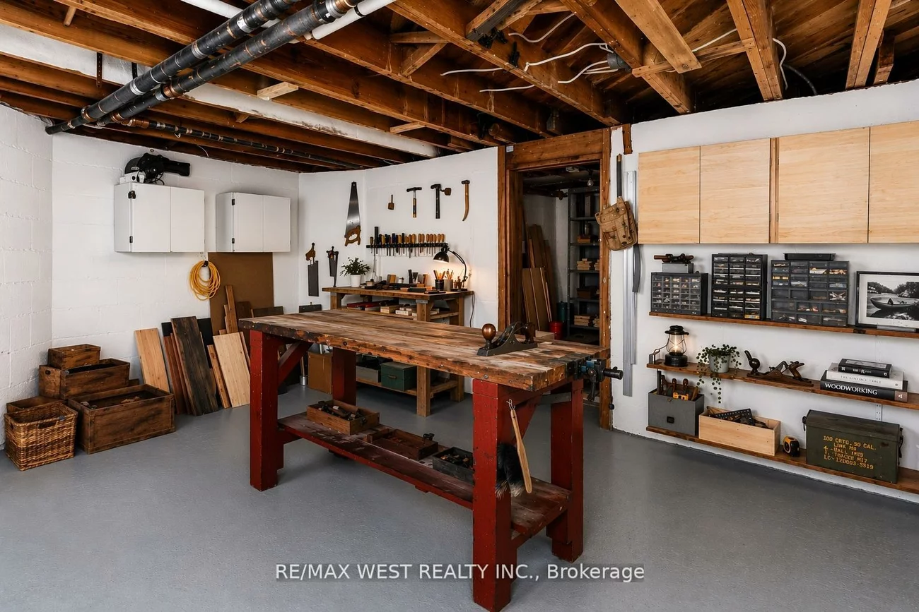 3, Glenroy, Stonegate-Queensway, Toronto