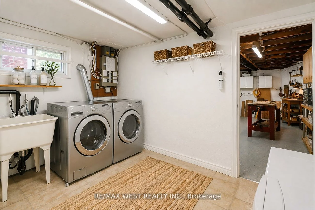 3, Glenroy, Stonegate-Queensway, Toronto